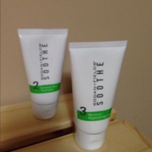 Rodan + Fields Soothe